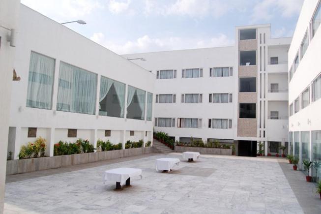 Alka Hotel Udaipur Eksteriør bilde